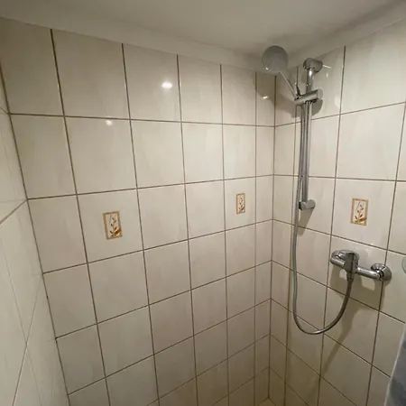 Gasthof Imrich Car *